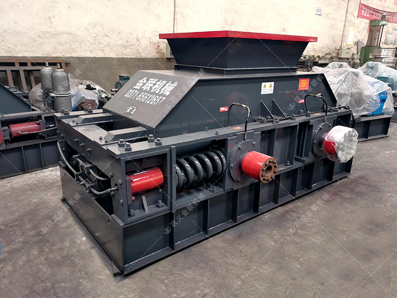 對輥破碎機破1噸礦石消耗多少電？